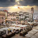 Casa Delle Erbe